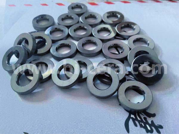 Tungsten carbide bushing